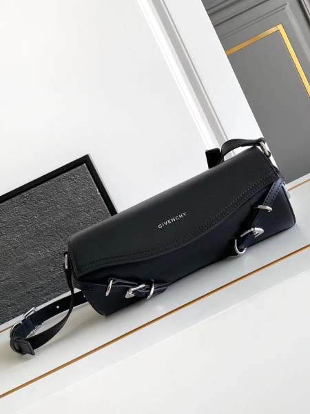 2025年7月10日入荷新作Givenc*y Voyou  ...