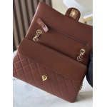 2025年7月17日入荷新作シャネル バッグ最高級品Chan1Vintage Size:26cm  ：A2220 棕色 羊皮恋人プレゼント/誕生日/母の日/母のひプレゼント/お祝い女性結婚祝い/KK工場