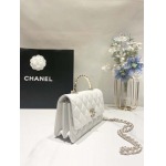 2025年7月17日入荷新作シャネル バッグ最高級品Chanel 24P  AP3797 Size:18.5*11*6cm恋人プレゼント/誕生日/母の日/母のひプレゼント/お祝い女性結婚祝い/KK工場