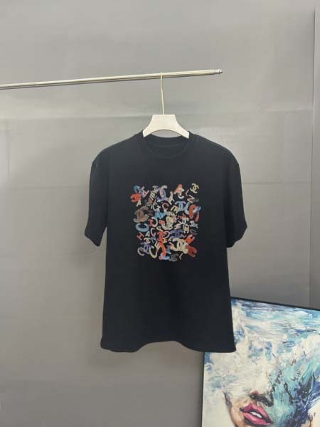 2025年7月23日入荷新作CHANEL半袖 tシャツ人気商...