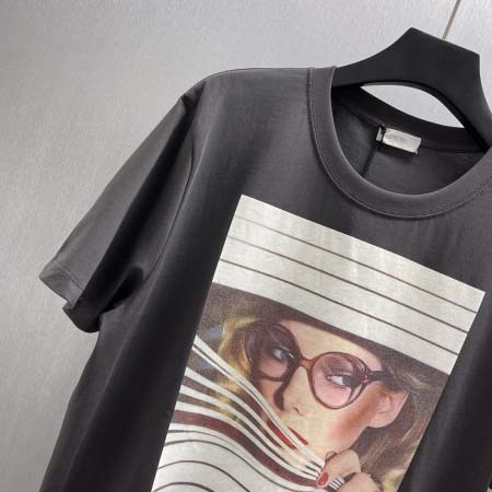 2025年8月6日入荷新作Dior半袖 tシャツ人気商品/DW工場