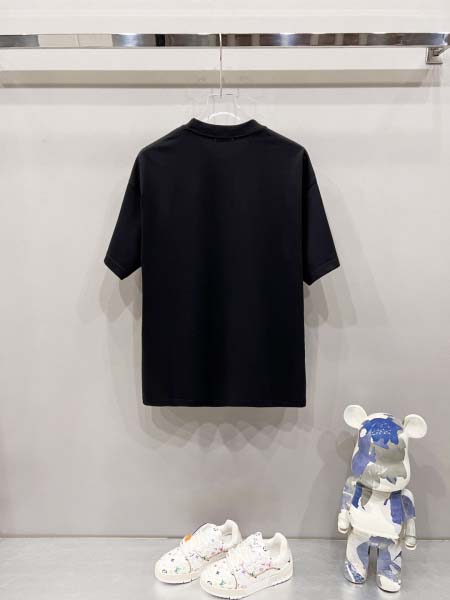 2025年8月13日入荷新作dior半袖 tシャツ人気商品/DW工場