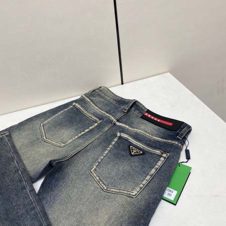 2025年8月15日入荷新作PRADAジーパン人気商品/DW工場