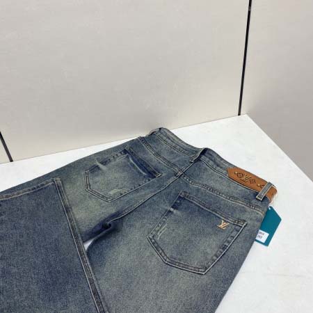 2025年8月15日入荷新作Louis vuittonジーパン人気商品/DW工場