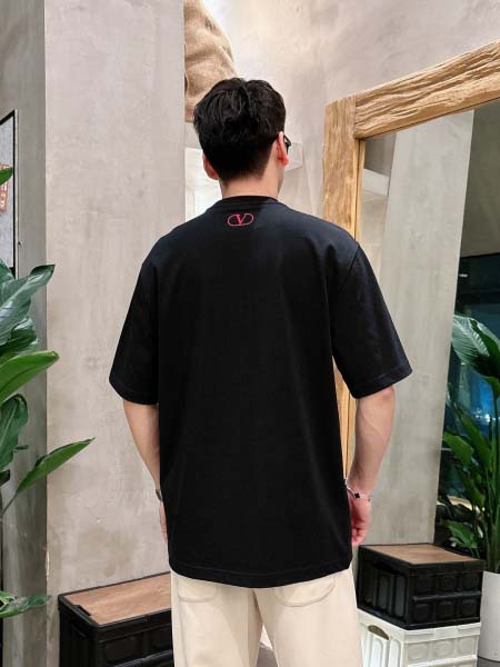 2025年8月20日入荷新作VALENTINO半袖 tシャツ 高级品超厳選★入手困難/誕生日プレゼント