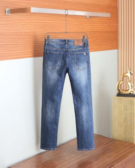 2025年8月21日入荷新作Diorジーパン高品質人気商品/HC工場