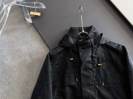 2025年8月30日入荷 新作Louis Vuittonジャケット高級なプレゼント/誕生日プレゼント/高品質/メンツ/記念品/ wenzhou工場