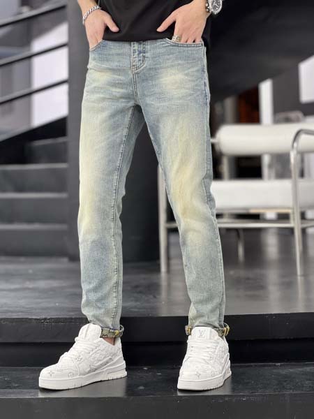 2025年8月2日入荷新作GUCCIジーパン人気/【极品】/...