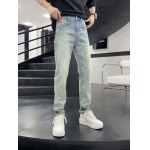 2025年8月2日入荷新作FENDIジーパン人気/【极品】/DW工場