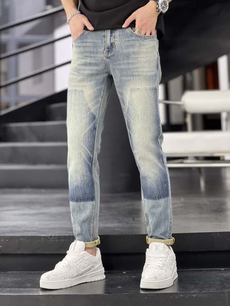 2025年8月2日入荷新作DIORジーパン人気/【极品】/D...