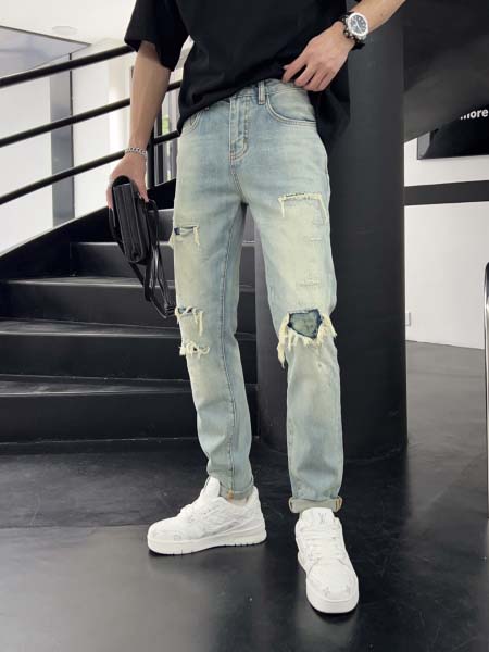 2025年8月2日入荷新作Louis Vuittonジーパン...