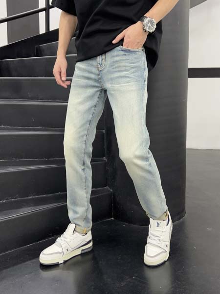 2025年8月2日入荷新作GUCCIジーパン人気/【极品】/...