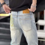 2025年8月2日入荷新作Louis Vuittonジーパン人気/【极品】/DW工場