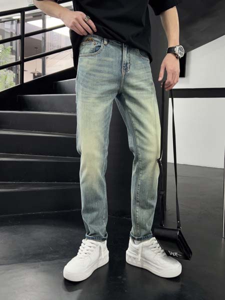 2025年8月2日入荷新作GUCCIジーパン人気/【极品】/...