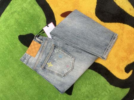 2025年8月2日入荷新作Louis Vuittonジーパン...