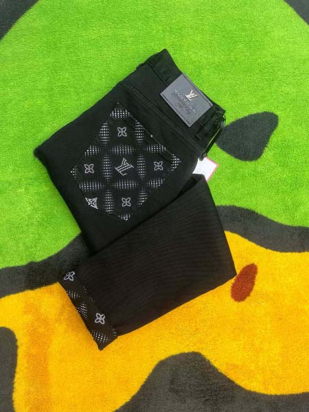 2025年8月2日入荷新作Louis Vuittonジーパン...