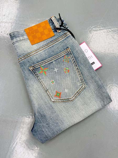 2025年8月2日入荷新作Louis Vuittonジーパン...