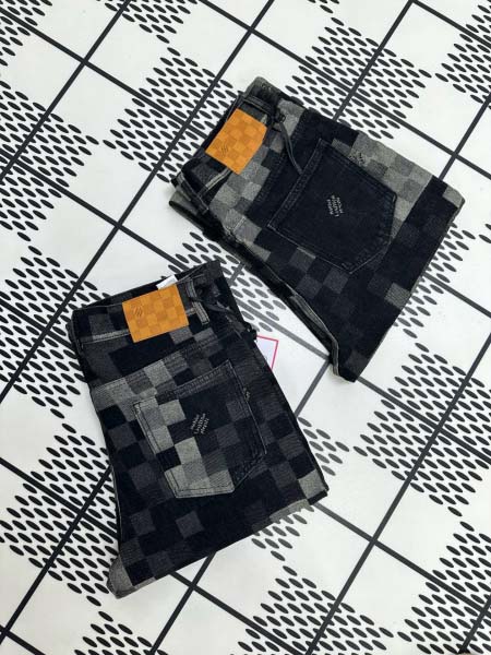 2025年8月2日入荷新作Louis Vuittonジーパン...