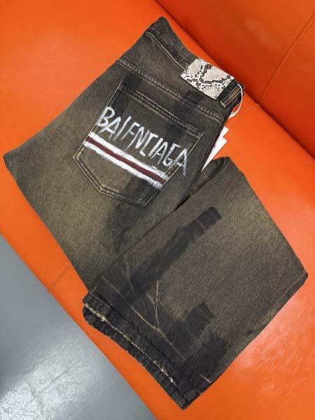 2025年8月2日入荷新作BALENCIAGAジーパン人気/...