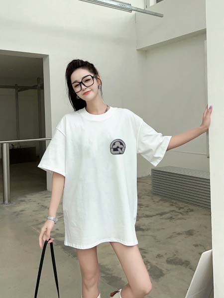 2025年8月4日入荷新作Louis vuitton半袖 t...