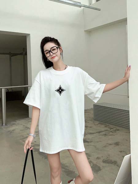 2025年8月4日入荷新作Louis vuitton半袖 t...