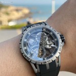 2025年8月4日入荷新作Roger Dubuis腕時計極上の品質人気商品 /GTR工場