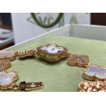 2025年8月4日入荷新作Van Cleef & Arpels腕時計極上の品質人気商品 /GTR工場