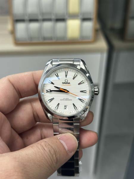 2025年8月4日入荷新作OMEGA腕時計極上の品質人気商品...