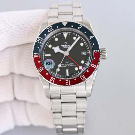 2025年8月5日入荷新作TUDOR腕時計極上の品質人気商品...