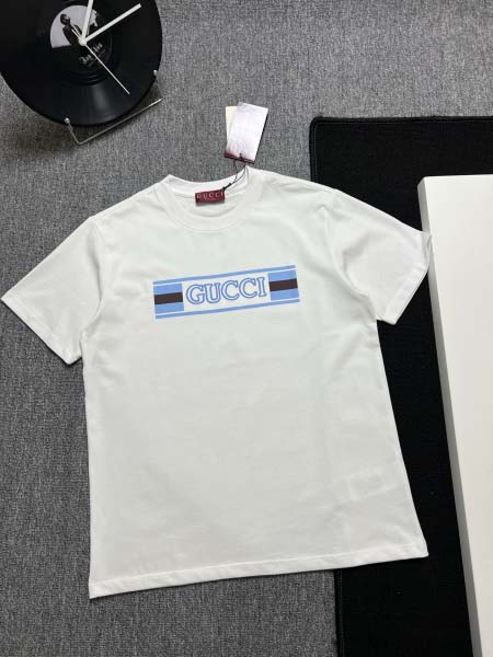 2025年8月8日入荷新作GUCCI半袖 tシャツ高品質人気...