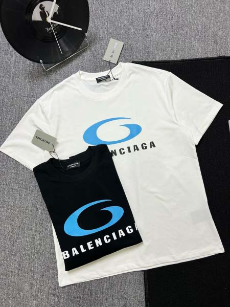 2025年8月8日入荷新作BALENCIAGA半袖 tシャツ...