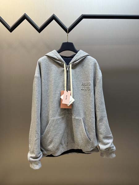 2025年8月12日入荷新作miumiuパーカー人気商品/D...