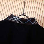 2025年8月13日入荷新作BURBERRY半袖 tシャツ人気商品/DW工場