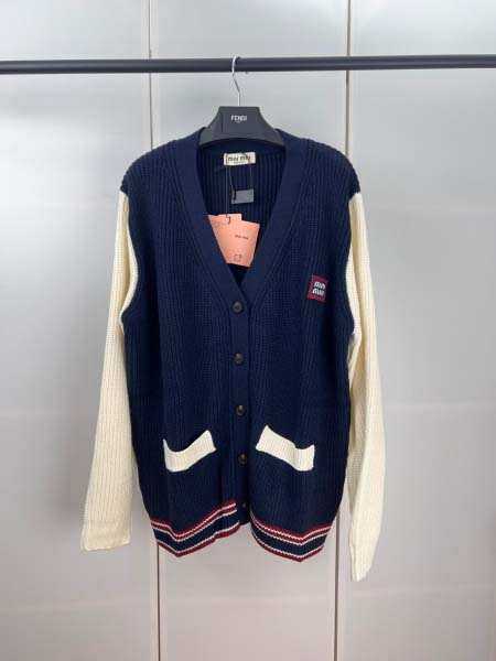 2025年8月14日入荷新作Miumiu ニットカーディガン...