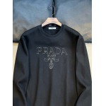 2025年8月20日入荷新作Pradaスウェットシャツ 高级品超厳選★入手困難/誕生日プレゼント
