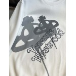 2025年8月20日入荷新作Vivienneスウェットシャツ 高级品超厳選★入手困難/誕生日プレゼント