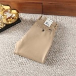 2025年8月21日入荷新作Burberryスラックス高品質人気商品/HC工場
