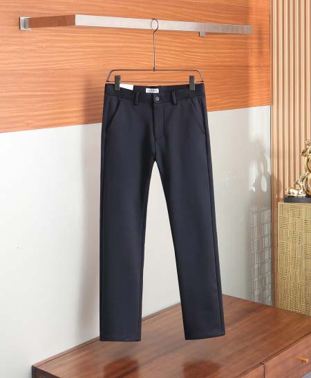 2025年8月21日入荷新作Burberryスラックス高品質...