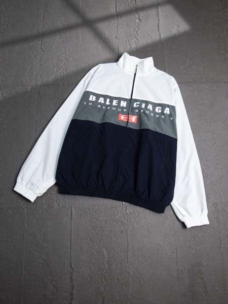 2025年8月26日秋冬入荷新作Balenciagaジャケッ...