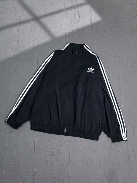 2025年8月26日秋冬入荷新作Balenciagaジャケッ...