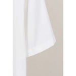 2025年8月26日秋冬入荷新作MONCLER半袖Tシャツ安い人気商品/HL工場