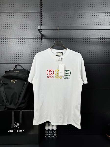 2025年8月28日秋冬入荷新作Gucci半袖Tシャツ高品質...