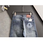 2025年8月29日入荷 新作Monclerジーパン高級なプレゼント/誕生日プレゼント/高品質/メンツ/記念品/ wenzhou工場