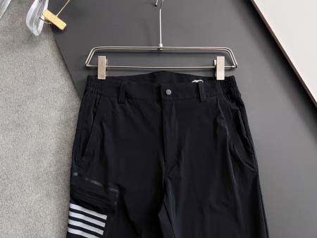 2025年9月1日入荷 新作Thom Browneスラックス高級なプレゼント/誕生日プレゼント/高品質/メンツ/記念品/ wenzhou工場