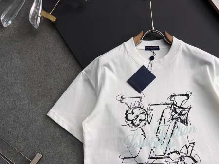 2025年9月1日入荷 新作Louis Vuitton半袖 tシャツ高級なプレゼント/誕生日プレゼント/高品質/メンツ/記念品/ wenzhou工場
