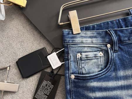 2025年9月3日入荷 新作Dsquared2デニムパンツ高級なプレゼント/誕生日プレゼント/高品質/メンツ/記念品/ wenzhou工場
