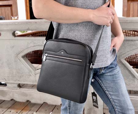 2025年9月5日入荷新作Montblanc/人気/本革/バッグ 人気 おすすめ 父の日 誕生日/ギフト プレゼント 結婚式男友達の誕生日プレゼント