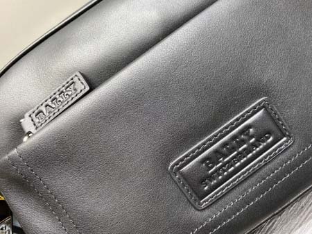 2025年9月5日入荷新作BALLY/人気/本革/バッグ 人気 おすすめ 父の日 誕生日/ギフト プレゼント 結婚式男友達の誕生日プレゼント