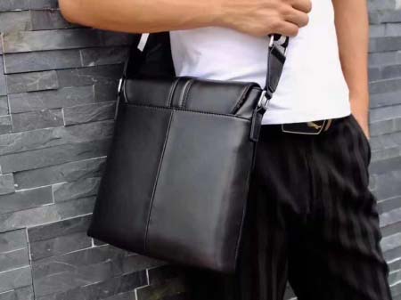 2025年9月5日入荷新作Bally/人気/本革/バッグ 人気 おすすめ 父の日 誕生日/ギフト プレゼント 結婚式男友達の誕生日プレゼント