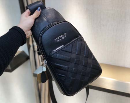 2025年9月8日入荷新作Burberry/人気/本革/バッグ 人気 おすすめ 父の日 誕生日/ギフト プレゼント 結婚式男友達の誕生日プレゼント
